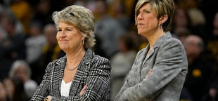 Iowa women's basketball coach Lisa Bluder announces her retirement