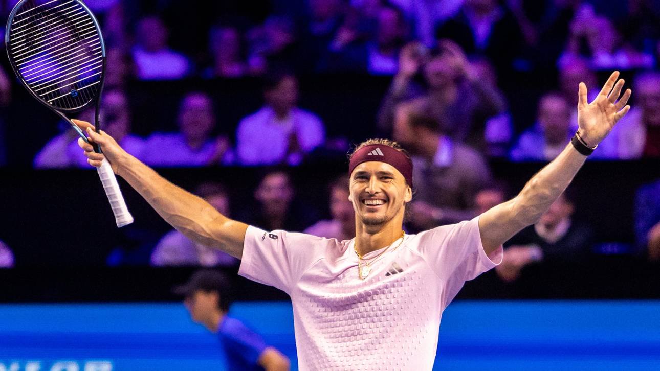 Becker gratuliert: Zverev feiert Sprung auf die Eins