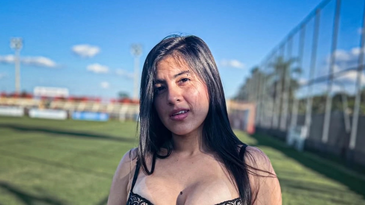 Photographer forces football club into u-turn over ban targeting her outfits