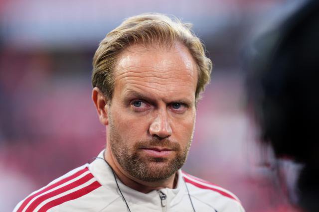 Aaron Danks for Bayern Munich.