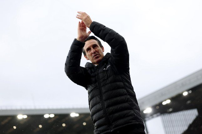BIRMINGHAM, ENGLAND - OCTOBER 24: Unai Emery, Manager of Aston Villa, applauds the fans after the Premier League 2026/27 match between Aston Villa FC and Manchester City at Villa Park on October 24, 2026 in Birmingham, England. (Photo by Neville Williams/Aston Villa FC via Getty Images)
