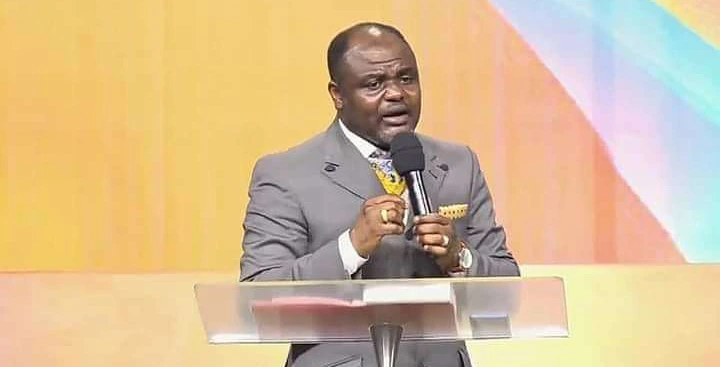 Pastor Dr. Abel Damina Gives Bible Verses To Show That God Didn't Give The 10 Commandments [Video]