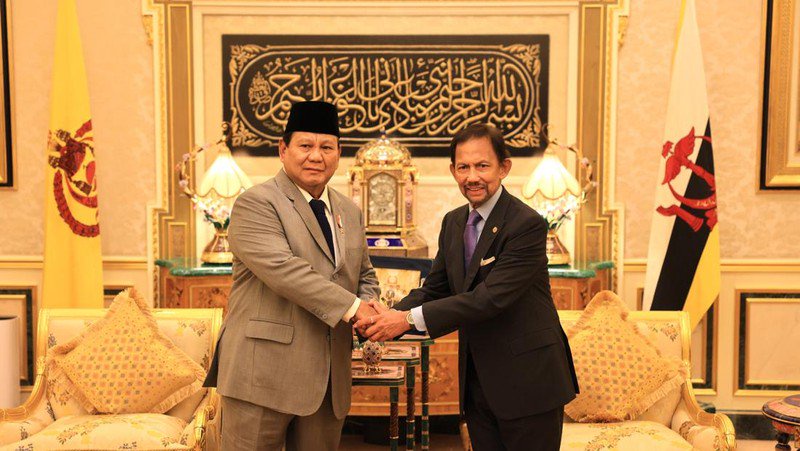 Temui Sultan Hassanal Bolkiah, Prabowo Undang Perwira Brunei Darussalam Belajar di Universitas Pertahanan. (Dok Tim Media Prabowo Subianto)