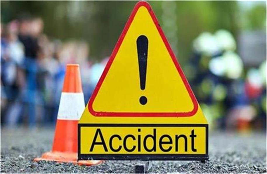 senior congress leader and mla met with an accident and sustained