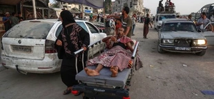 Israel war on Gaza live: Residents flee Khan Younis amid artillery attacks