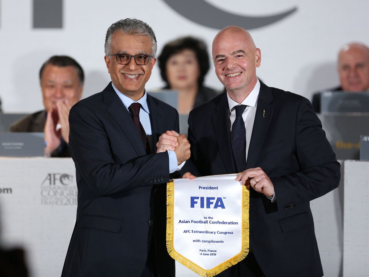 Scheich Salman bin Ibrahim al-Chalifa und Gianni Infantino