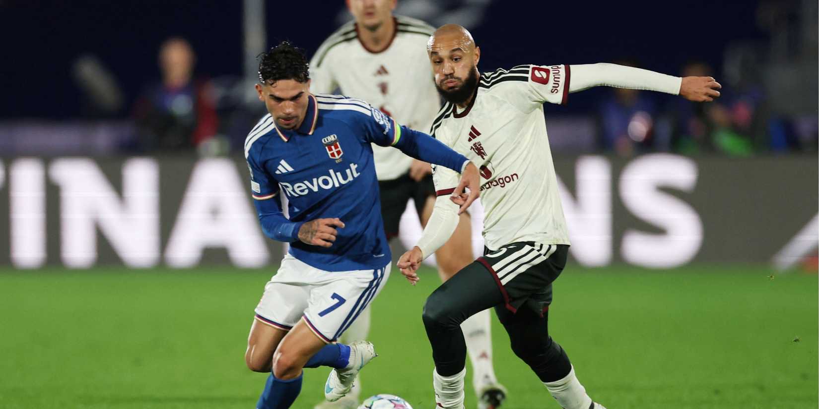 mazraoui-man-utd