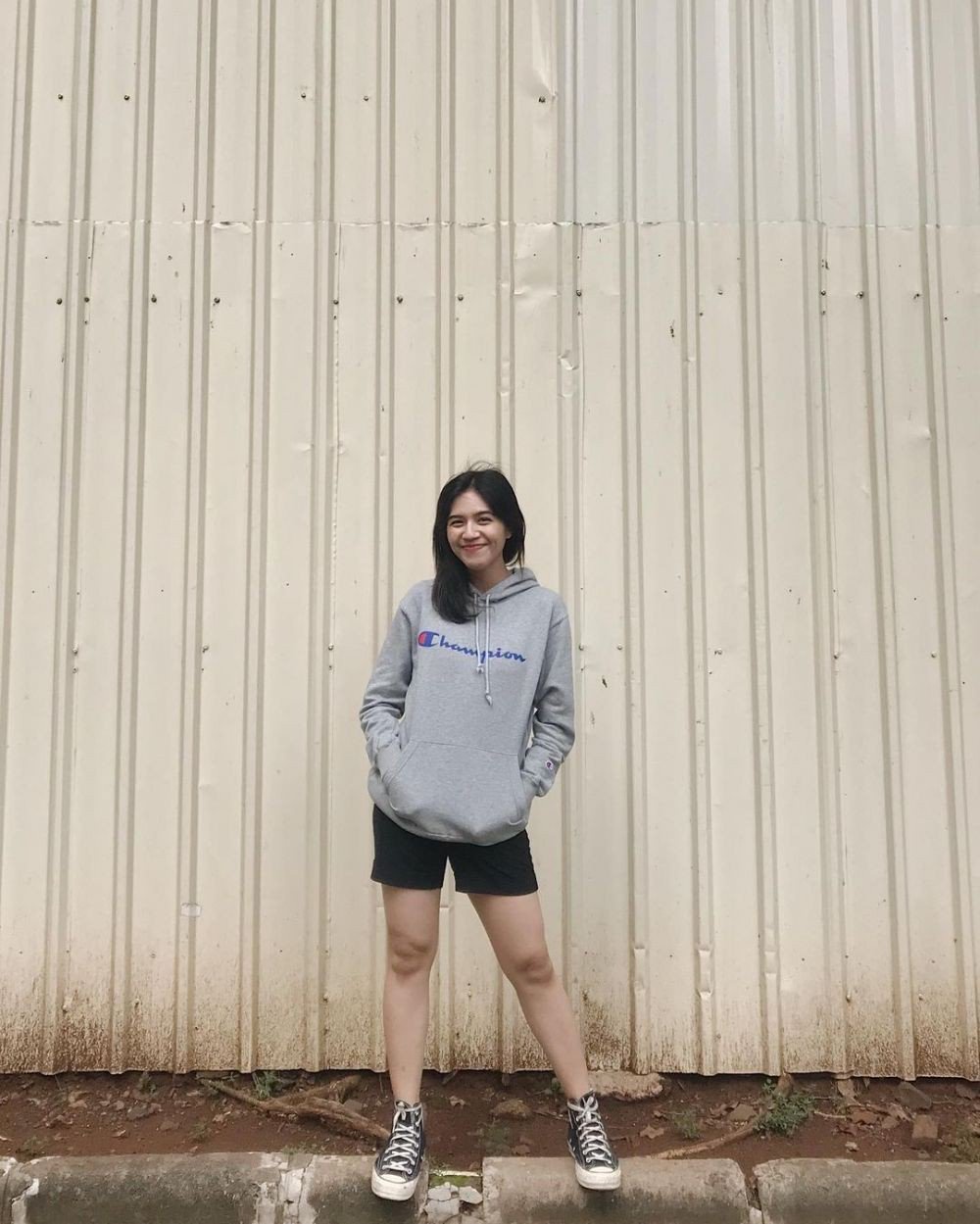 9 Padu Padan Short Pants ala Gaby Warouw, Nyaman buat Acara Santai