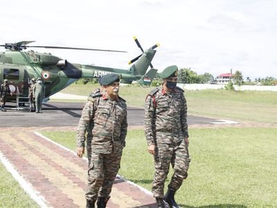 Indian commanders gather on LAC