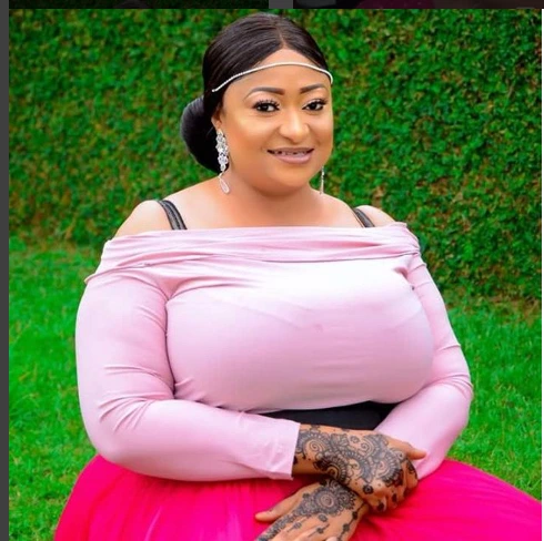 16 Years After She Left Her First Husband For Her Career, Check Out Ronke Oshodi oke Recent Photos And Her Family