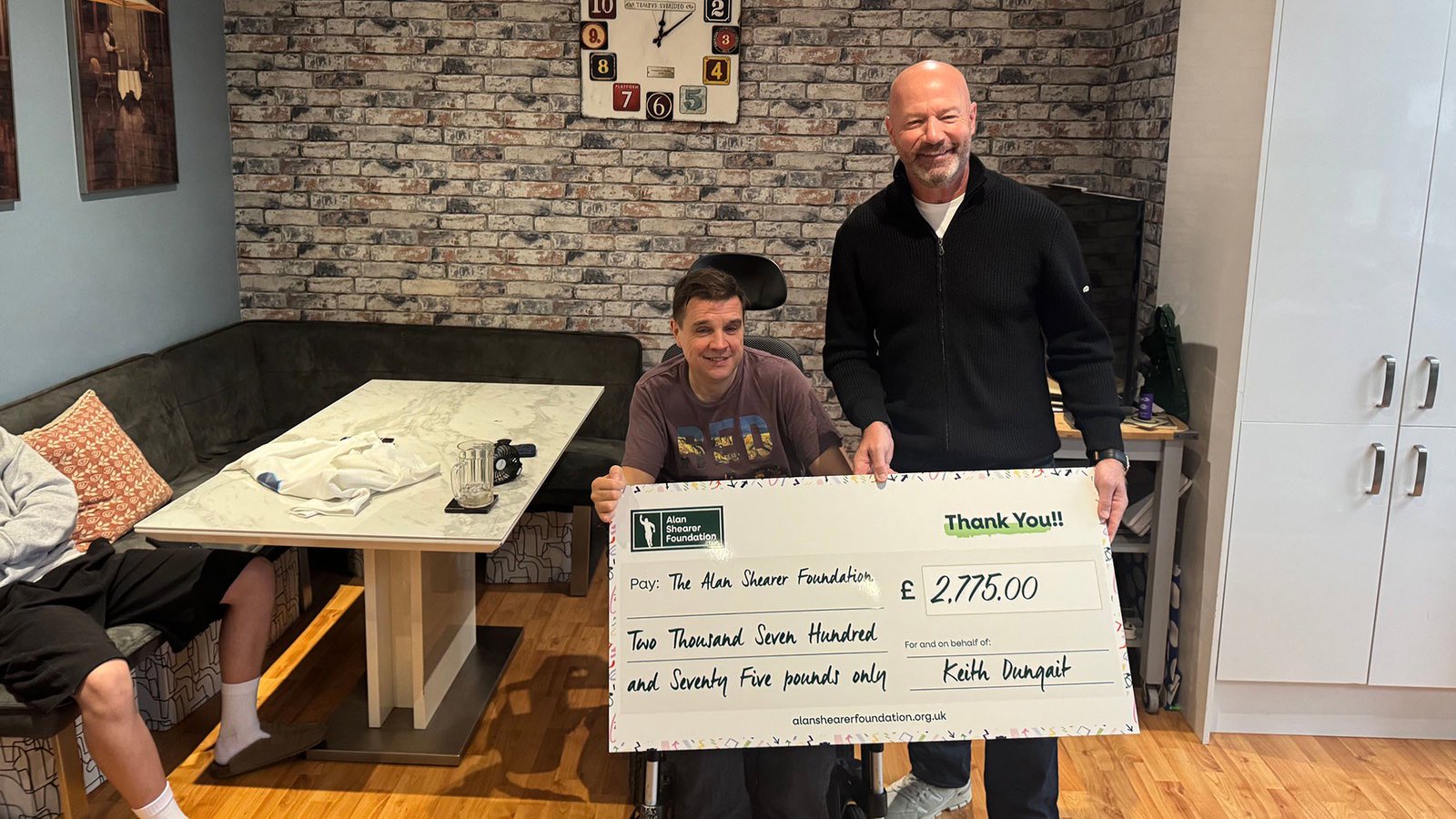 Keith Dungait Alan Shearer Move a Mile Foundation Cheque