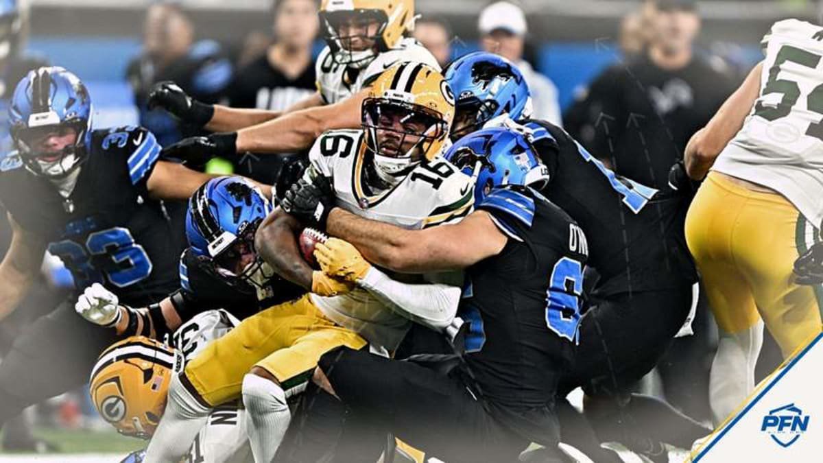 ‘Investigate Them,’ ‘That Was an Awful Call’ — Ex-Packers QB Joins Fans in Calling Out Refs Over Controversial Decision in Favor of Lions