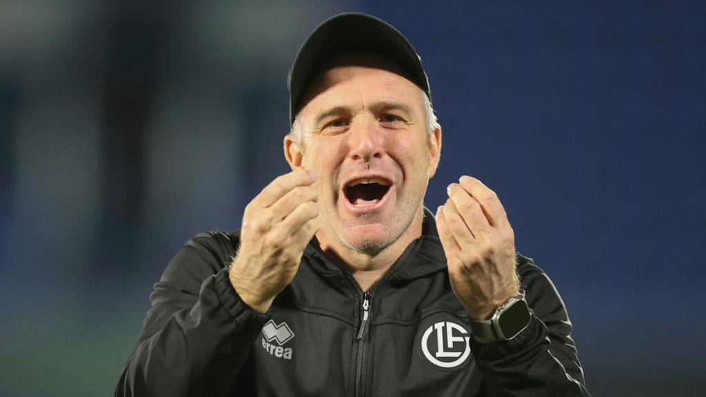 Fenerbahçe Dismisses İsmail Kartal After Derby Defeat