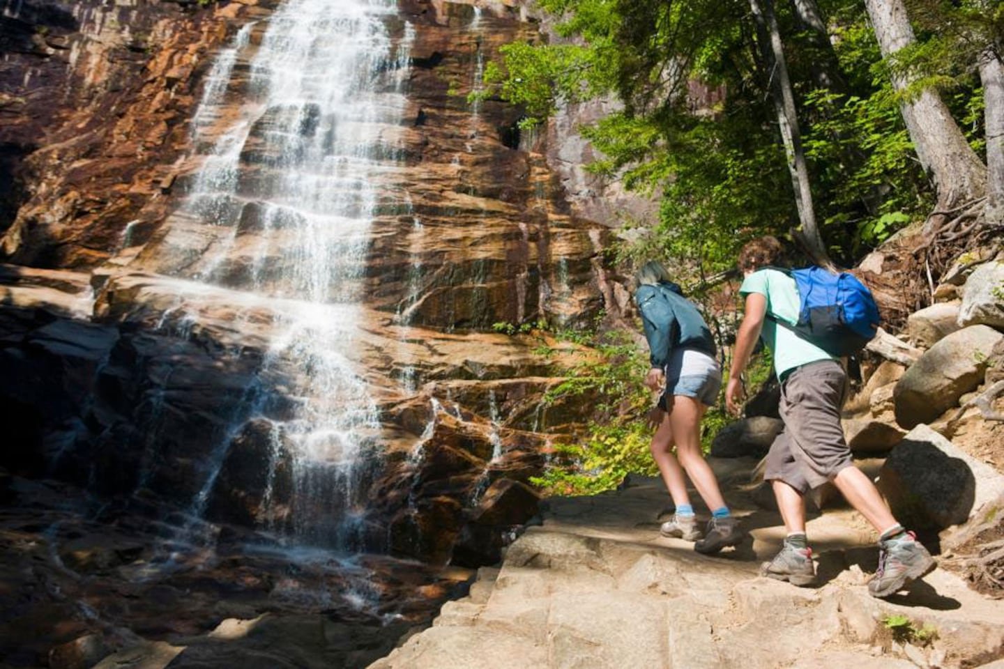 Essential Tips for a Safe and Enjoyable Hiking Adventure