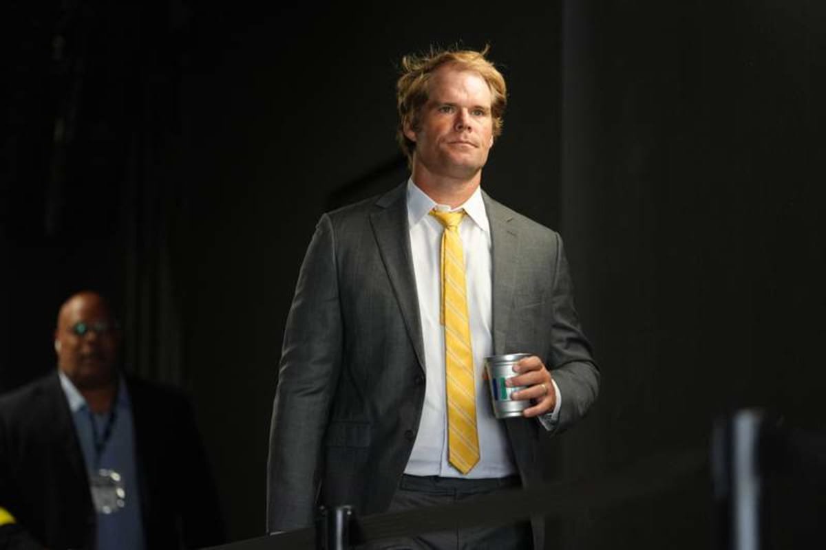 PHILADELPHIA, PA – SEPTEMBER 21: Commentator Greg Olsen looks on before the game between the Los Angeles Rams and Philadelphia Eagles on September 21, 2025 at Lincoln Financial Field in Philadelphia, PA. Photo by Kyle Ross/Icon Sportswire NFL, American Football Herren, USA SEP 21 Rams at Eagles EDITORIAL USE ONLY Icon25092158 ©IMAGO/Icon Sportswire