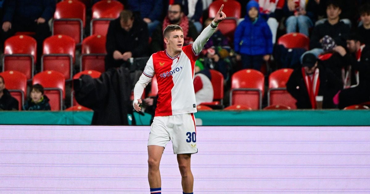 Slavia Prague Beats Brno 4-0 as Nowak Plays Striker Role