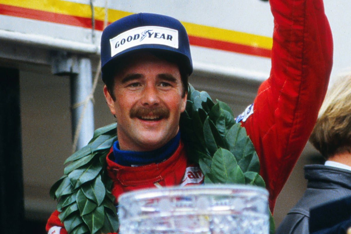 Nigel Mansell celebrates taking his first F1 win at the 1985 European GP at Brands Hatch — Photo: © IMAGO