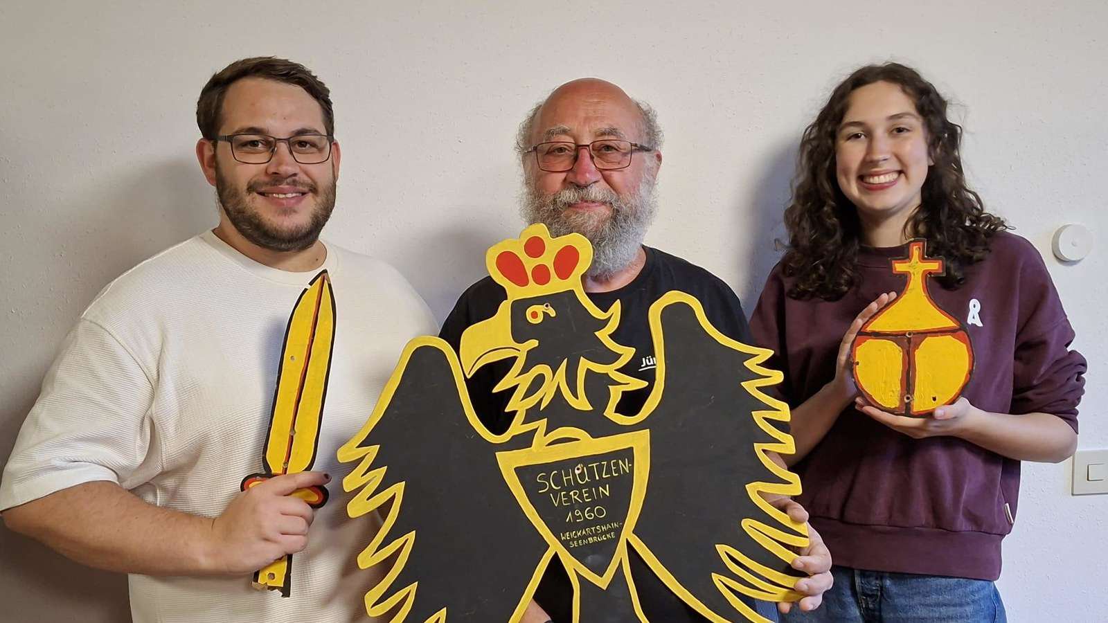 Die neue Königsfamilie des Schützenvereins Weickartshain.