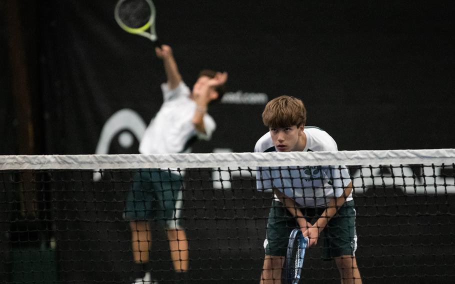 Samuel Diez Vega watches the court while Samuele Scaranaro serves