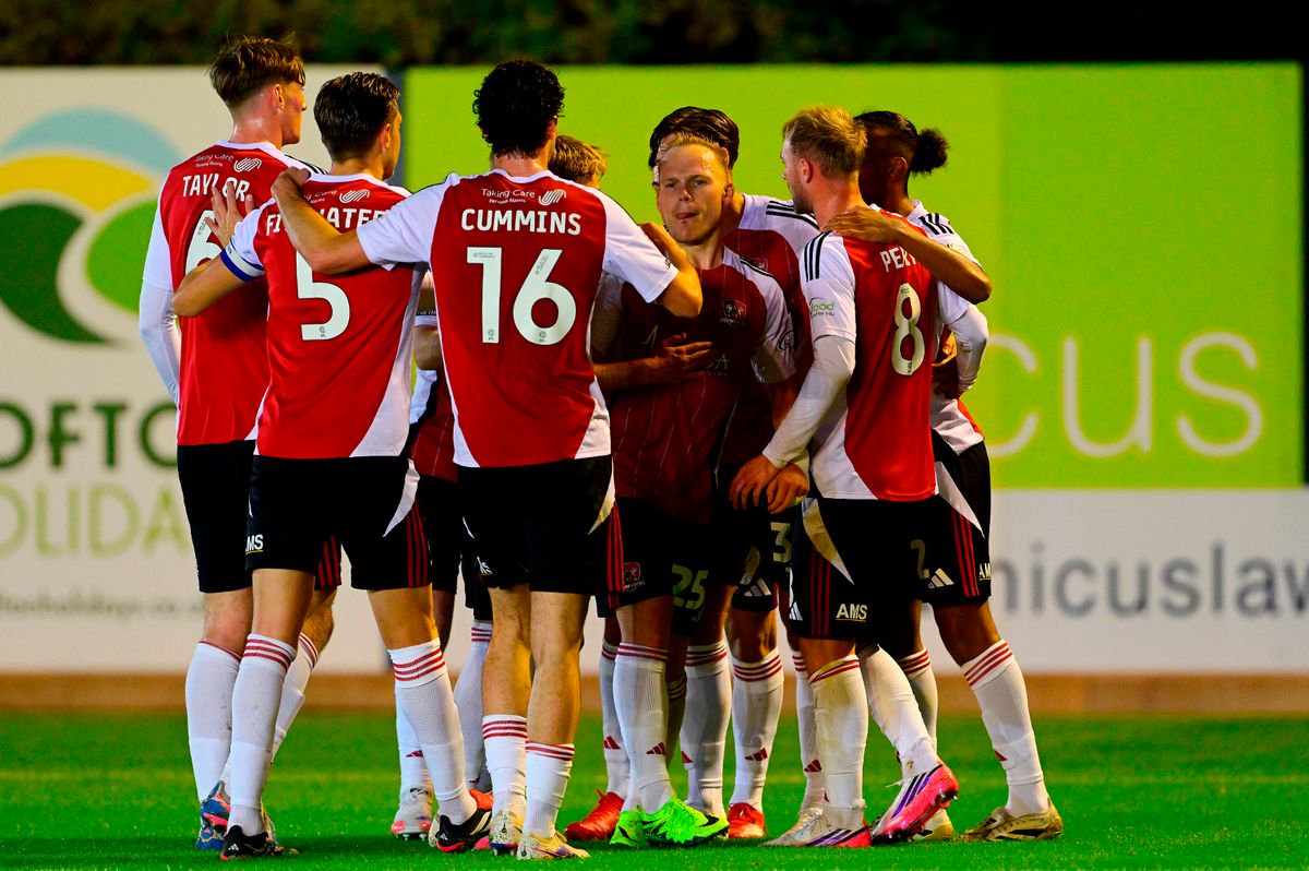 Goal celebrations for  Anthony Scully of Exeter City during the Sky Bet League 2 match between Exeter City and Crewe Alexandra at St James Park, Exeter on 20 October 2026 (Photo: Tom Sandberg/PPAUK)