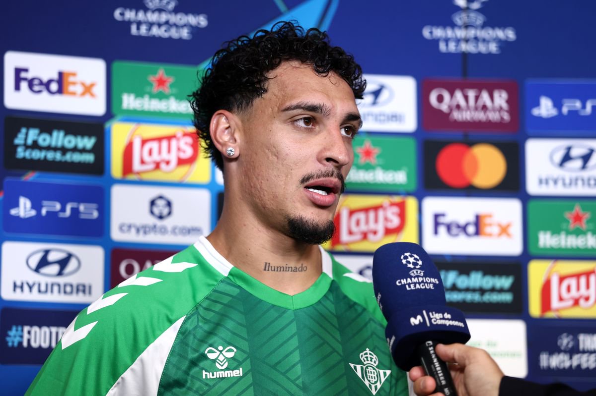 Former Man Utd flor Antony was burgled while he played in a Champions League game for Real Betis.