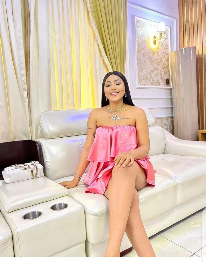 Actress Regina Daniels Gets a Dinner Gift of 5million Naira From Her Mother  8bf4081762ad4ddd99431ae608c016ef?quality=uhq&format=webp&resize=720