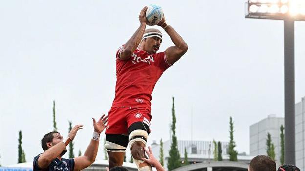 Mason Flesch wins a lineout for Canada against the USA in the Pacific Nations Cup in September