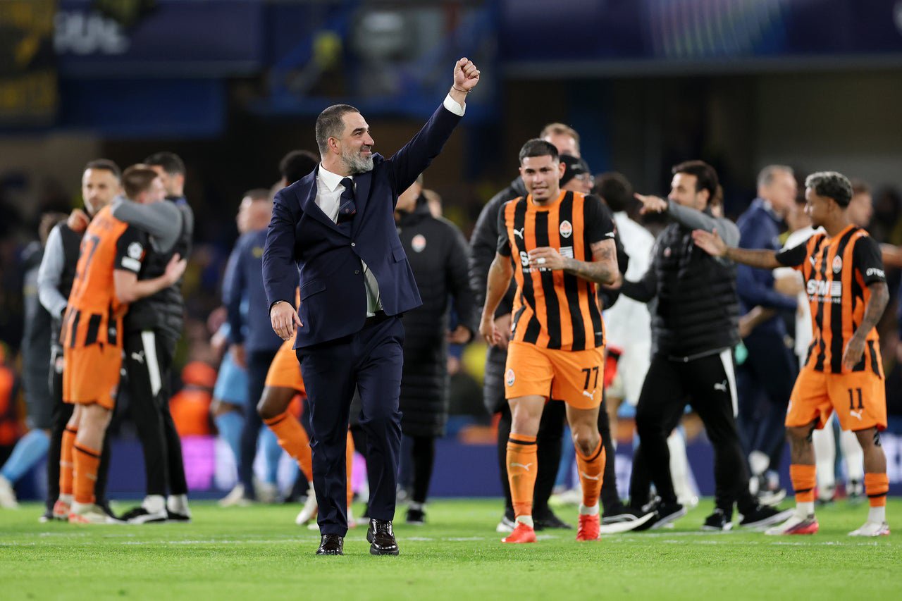 Shakhtar boss Arda Turan celebrates his side's triumph (Getty)