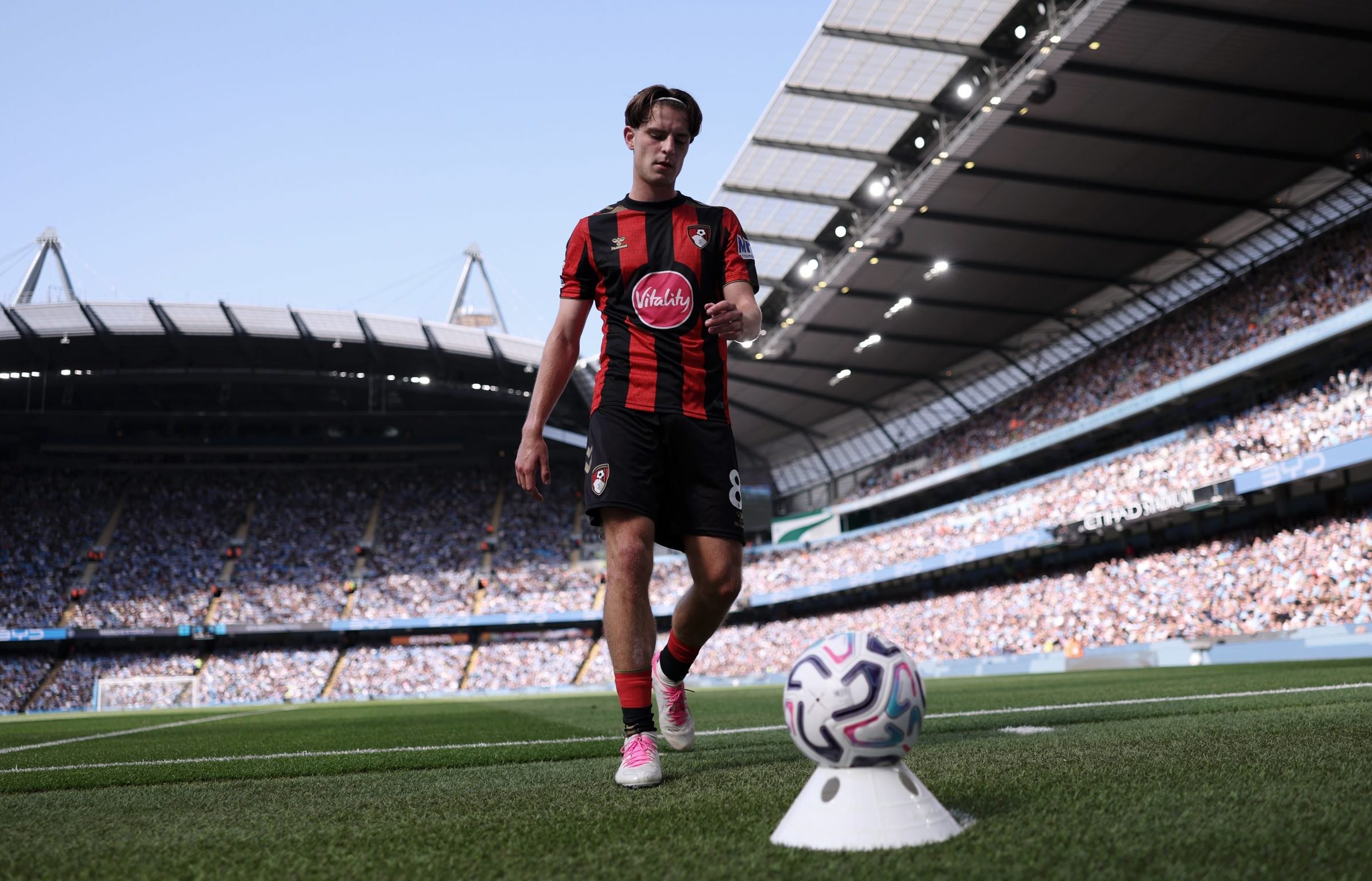 Alex Scott of Bournemouth takes a corner kick