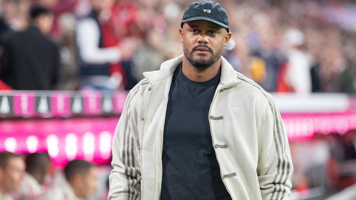 Vincent Kompany als Trainer vom FC Bayern München 2627