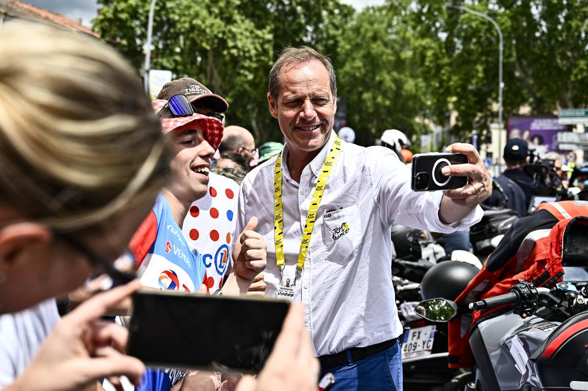 Christian Prudhomme, directeur du Tour de France, s’était prêté au jeu des selfies à Agen.