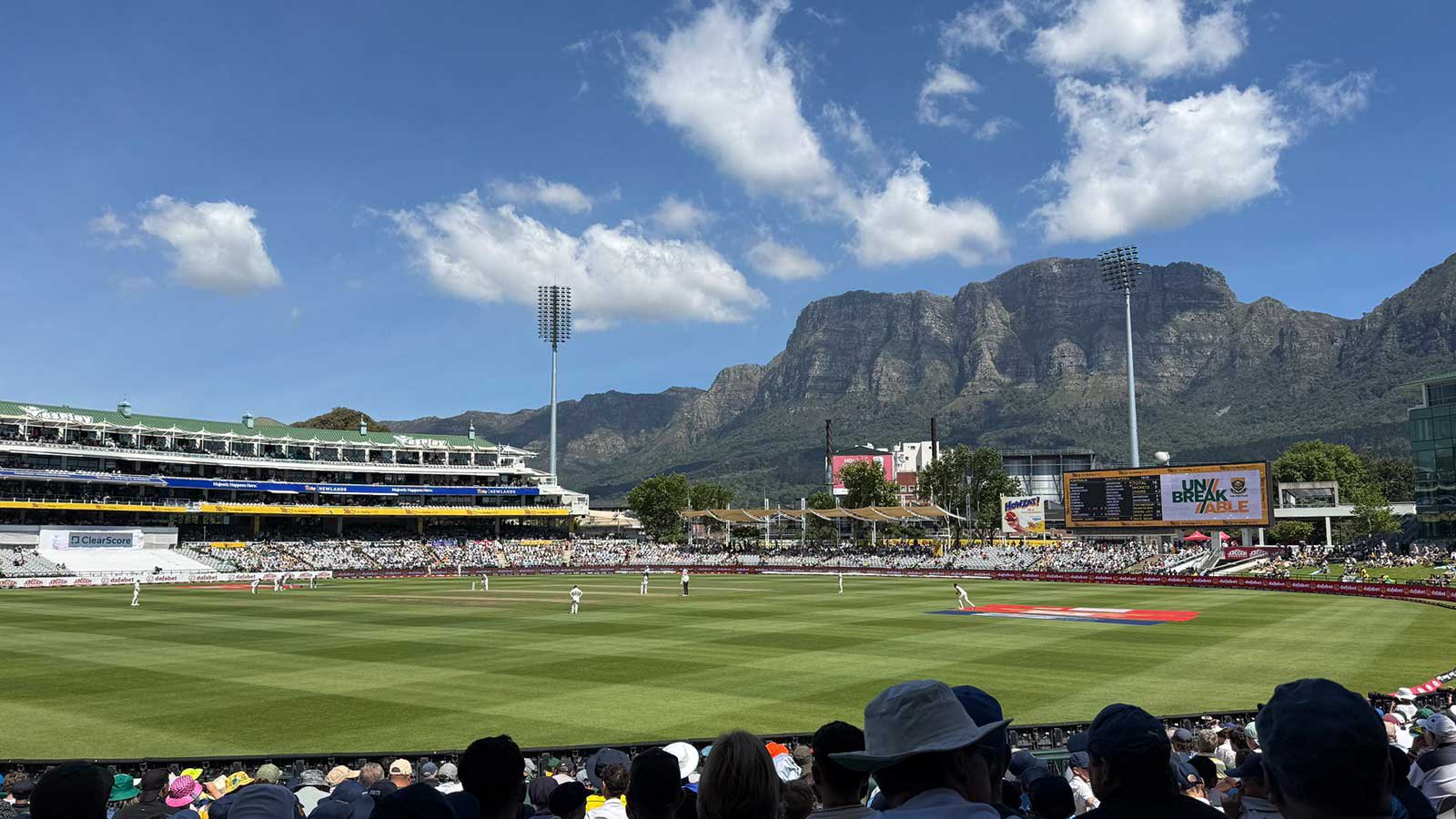 News: A strong crowd of 11,028 were in attendance at Newlands Cape Town for the first day between South Africa and Australia.
