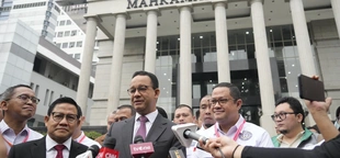 Indonesia’s top court begins hearing election appeals of 2 losing candidates alleging fraud