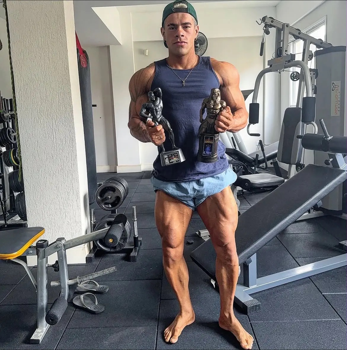 “Estar longe não diminui minha ligação com a cidade; torna ainda mais especial poder levar seu nome aos palcos”, salienta destaca Marcos Oliveira (Foto: Arquivo Pessoal)
