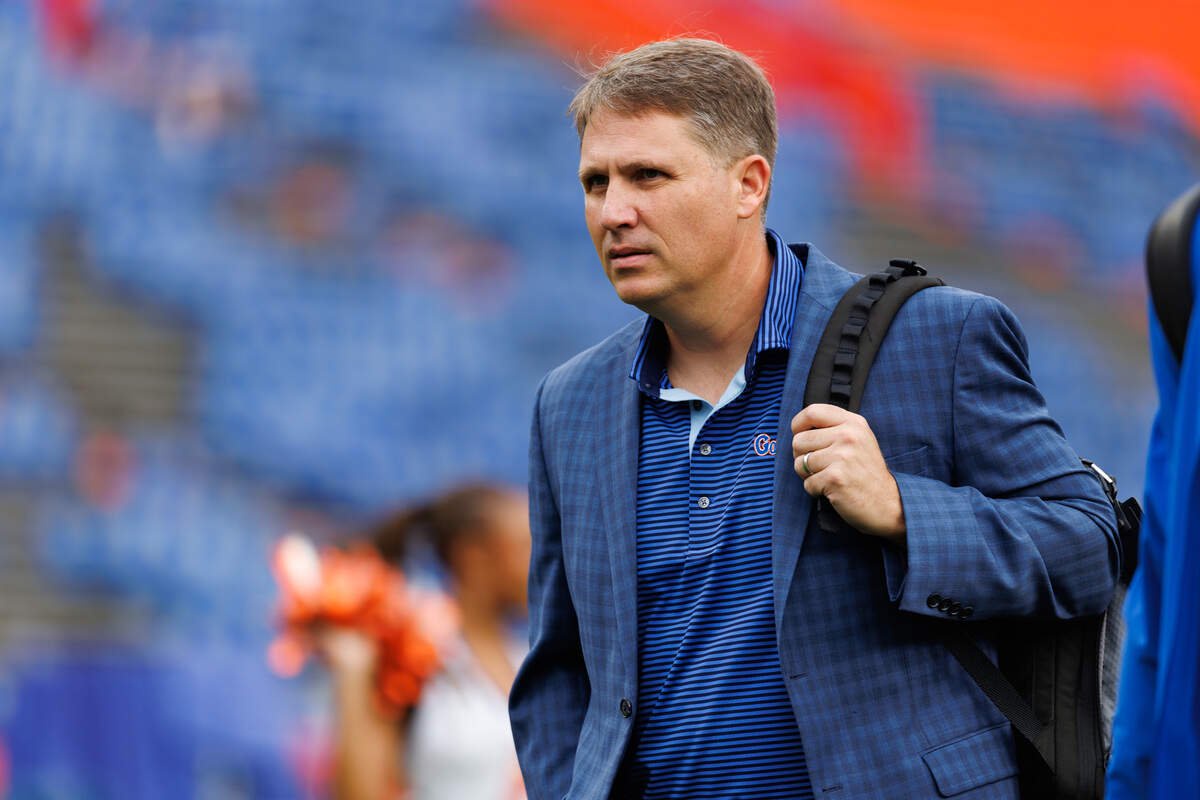 Florida Gators offensive coordinator Buster Faulkner.