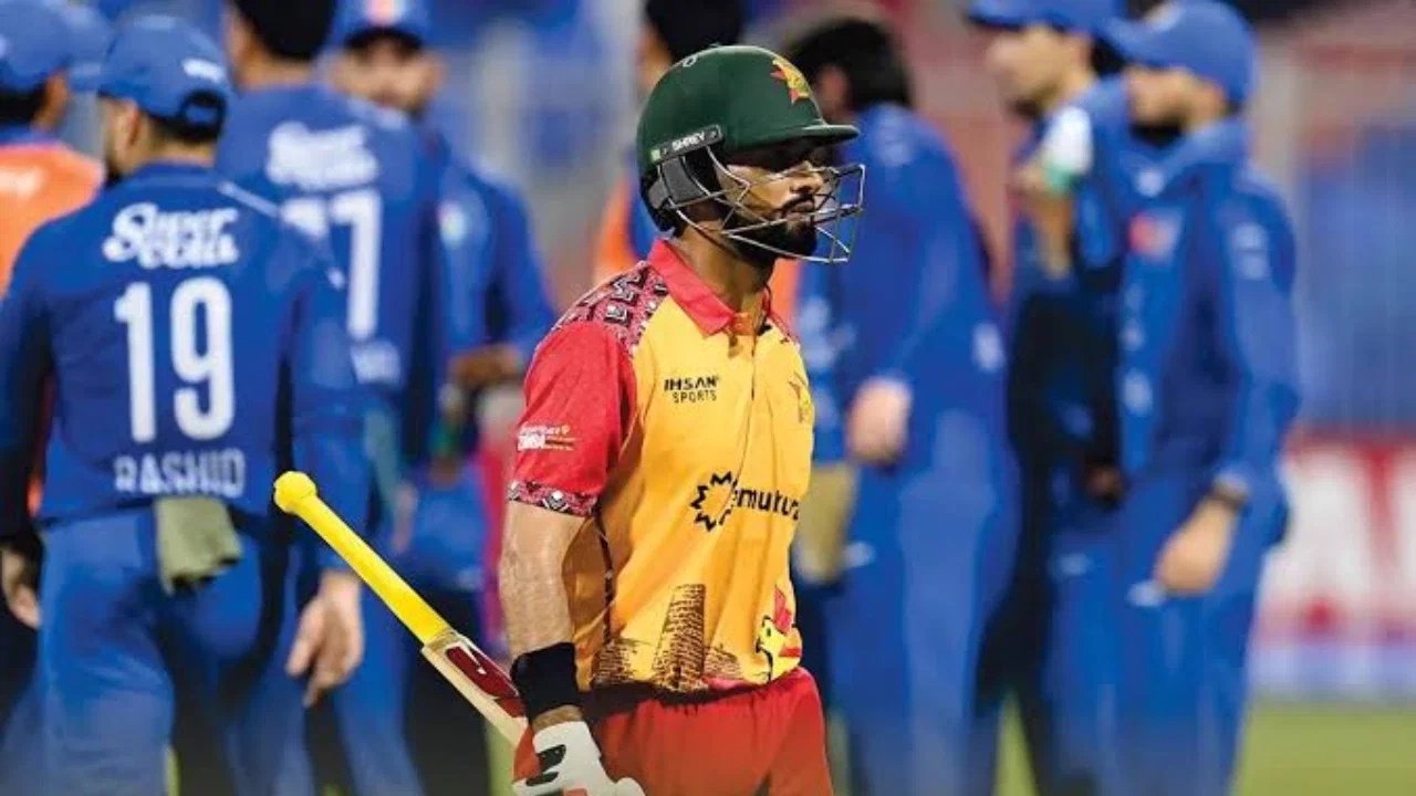 Sikandar Raza loses cool at Zimbabwe teammates