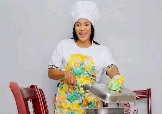 6 Popular Nigeria Actresses Who Are Into Food Catering Business(Photos)