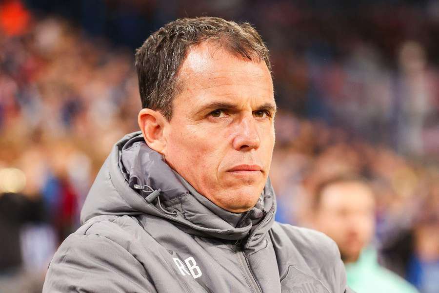 Le Bris challenges Sunderland to end slump against Leeds