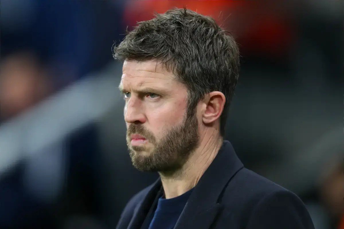 Manchester United chiefs argue over Michael Carrick replacement