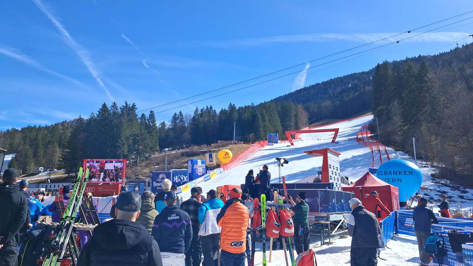 Der Ski-Winter beginnt an diesem Wochenende. Im Februar gibt es in Garmisch-Partenkirchen vier Rennen.