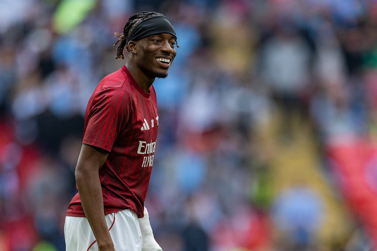 LONDON, ENGLAND - Sunday, March 22, 2026: Arsenal's Noni Madueke during the pre-match warm-up before the Football League Cup Final match between Arsenal FC and Manchester City FC at Wembley Stadium. Man City won 2-0. (Photo by Josh Le Feuvre/Propaganda)