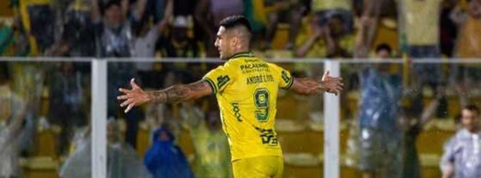 André Luís celebra momento no Mirassol: ‘Trabalhando bastante’
