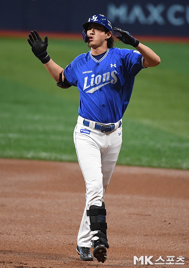 Samsung Lions Manager Park Jin-man Clears Koo Ja-wook to Play