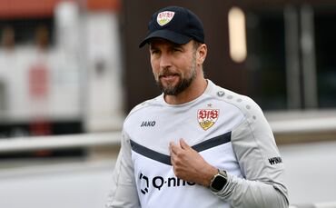 Wirft gegen Gladbach die Rotationsmaschine an: VfB-Trainer Sebastian Hoeneß.