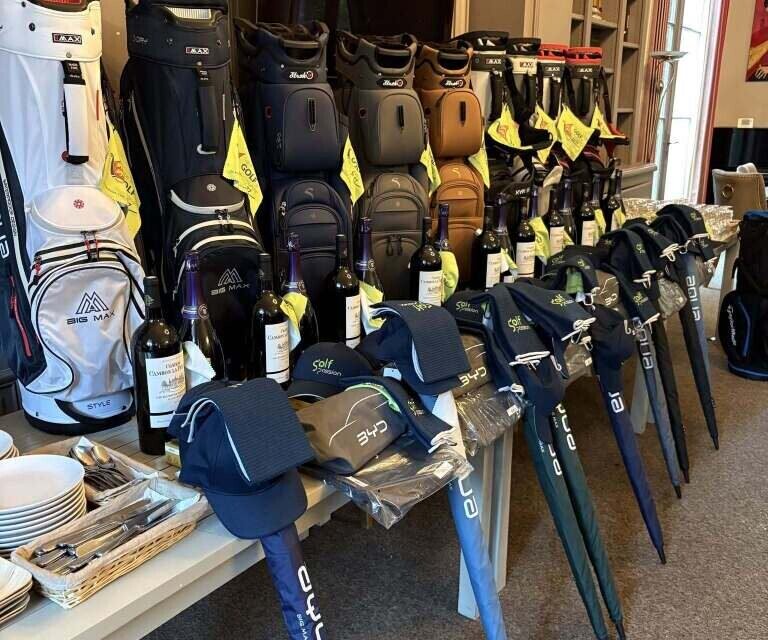 Une superbe dotation attendait les lauréats de ce quatre jours de compétitions.