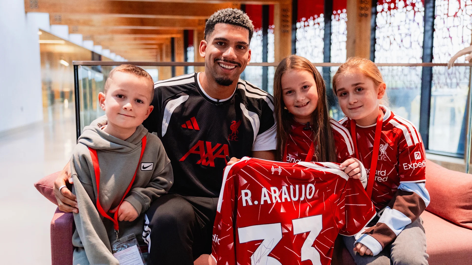 Ronald Araujo fan gallery main - 23/10/26