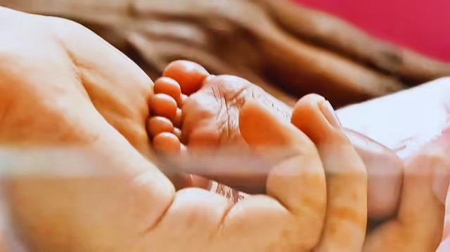 इंसानियत मर गई! नाना ने 14 महीने की पोती की इज्जत लूटी, जिंदा दफनाया...