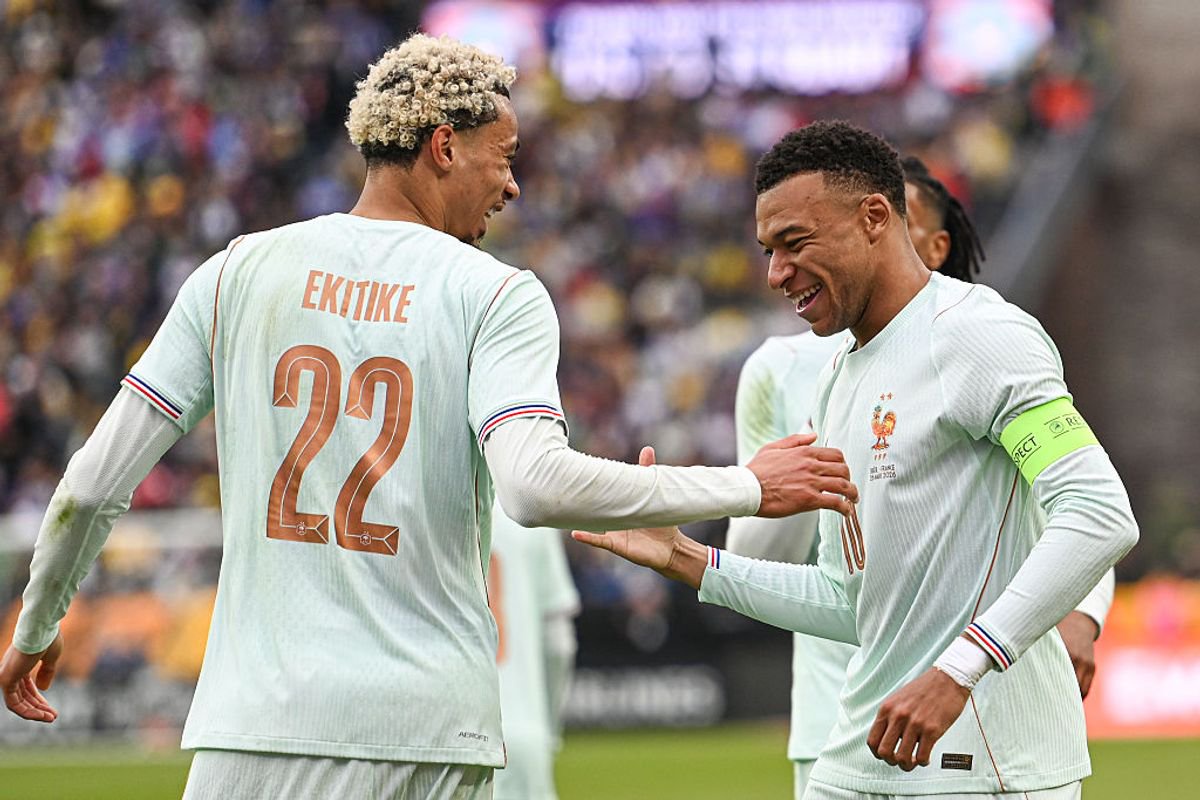 FOXBOROUGH, MASSACHUSETTS - MARCH 26: Hugo Ekitike #22 and Kylian Mbappe #10 of France celebrate a goal during the game between France and Brazil at Gillette Stadium on March 26, 2026 in Foxborough, Massachusetts. (Photo by Stephen Nadler/ISI Photos/ISI Photos via Getty Images)