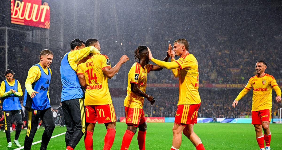 Lens affronte Troyes
