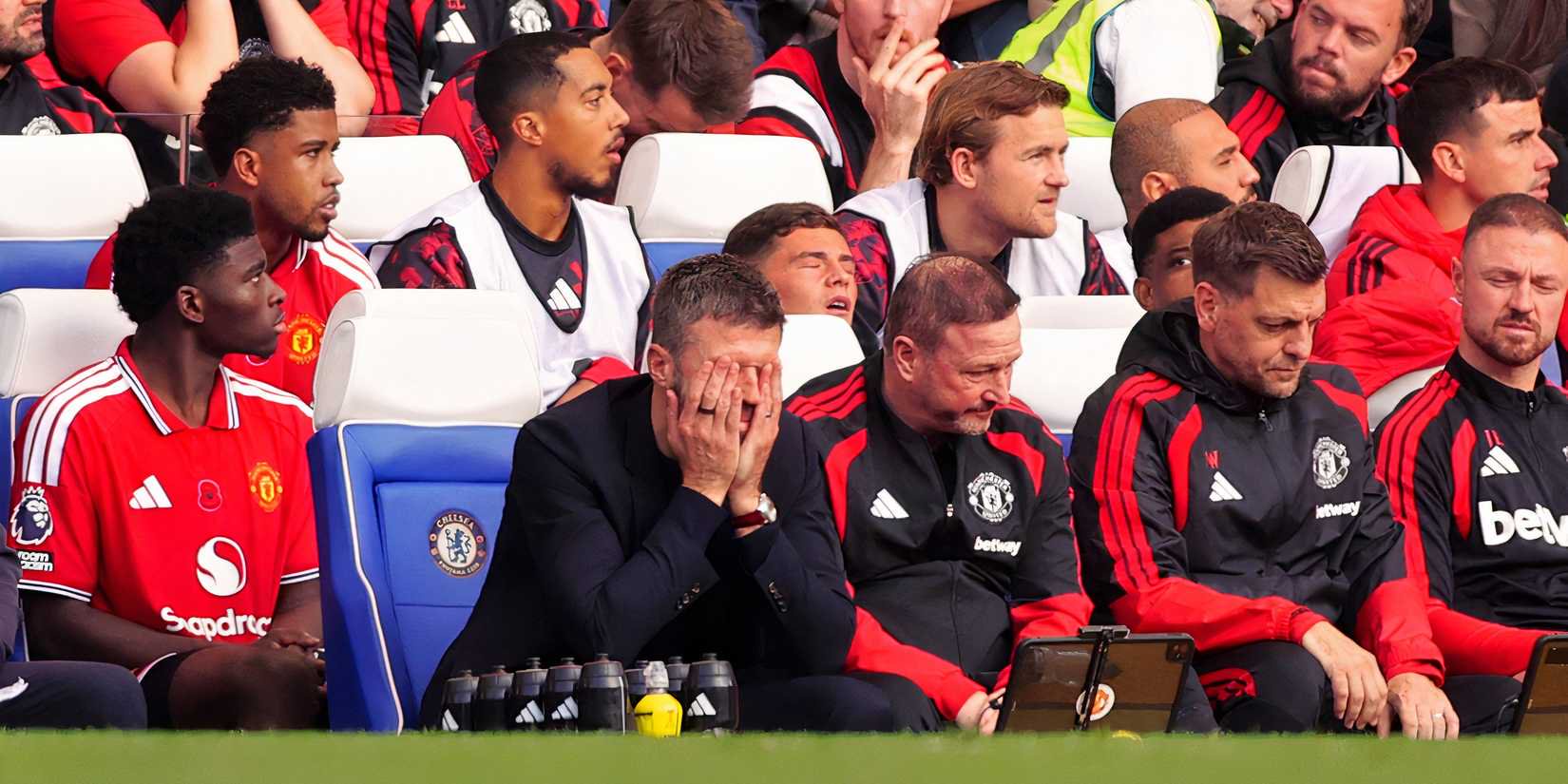Michael Carrick looks on in despair in Chelsea defeat